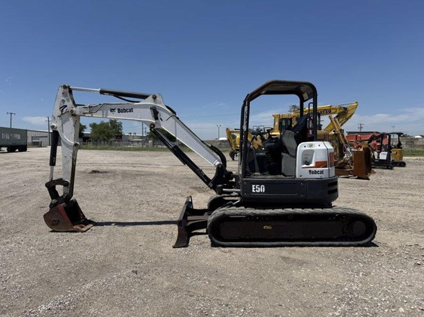 2019 Bobcat E50 photo 2