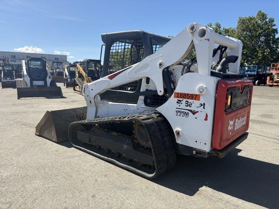 2019 Bobcat T770 photo 3