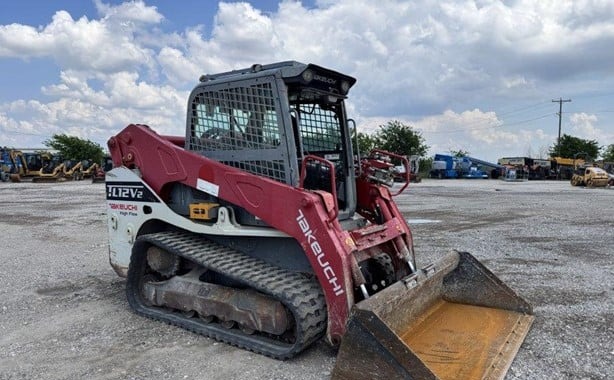 2020 Takeuchi TL12V2 High Flow photo 2